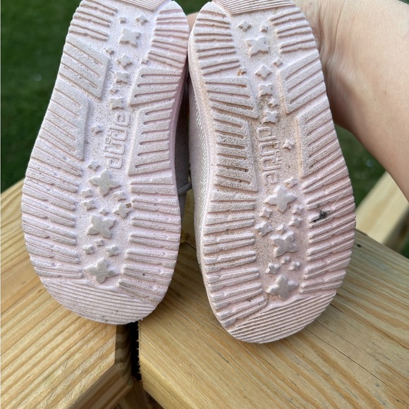 Hey Dude Pink Moccasin Shoes Lightweight Casual - Picture 3 of 4